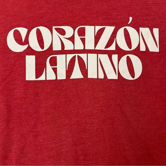 JZD Women’s Corazón Latino Short Sleeve Graphic Tee Shirt Red NWT - Picture 2 of 6